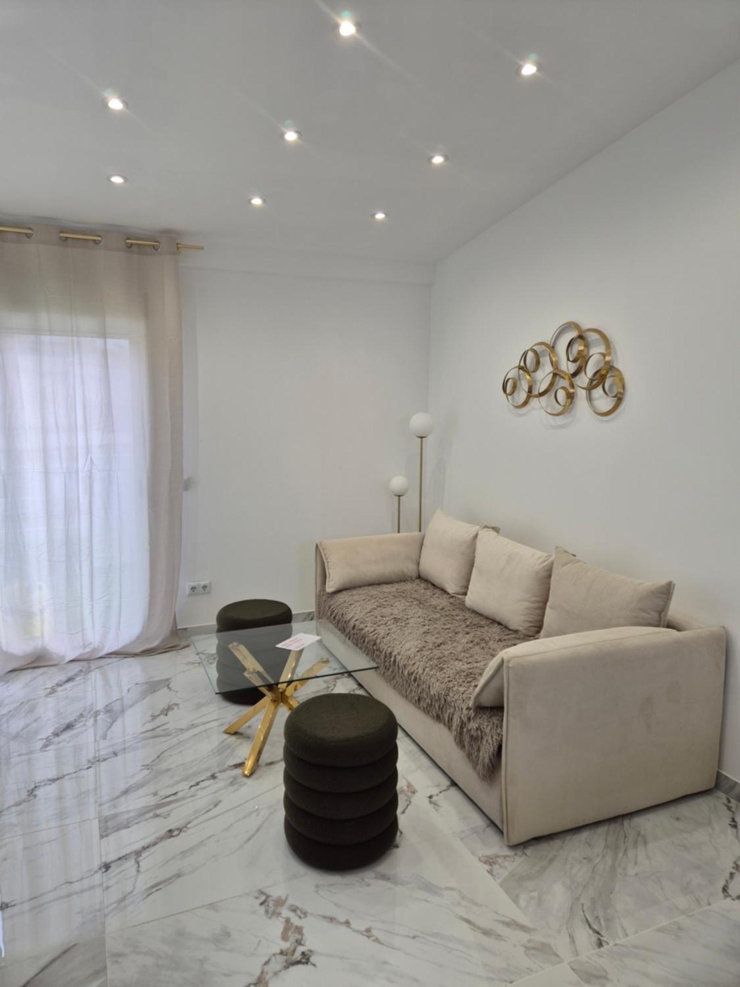 Downtown Apartments Alicante Room photo